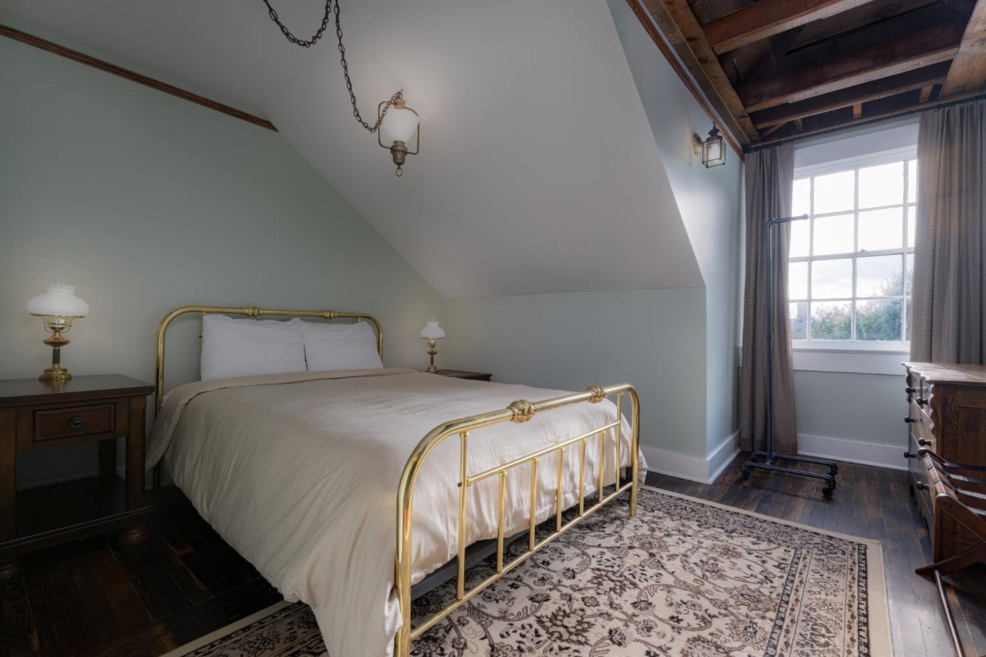The Nuwray Hotel & Carriage House Burnsville Eksteriør billede