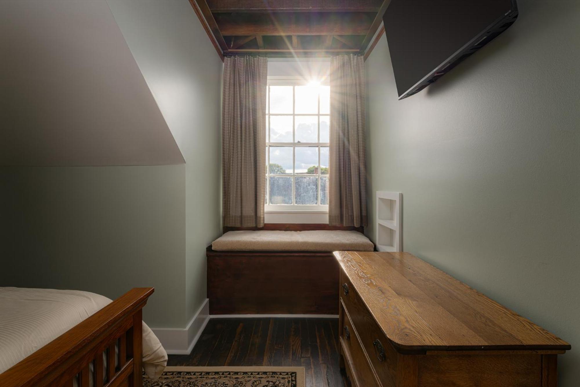 The Nuwray Hotel & Carriage House Burnsville Eksteriør billede
