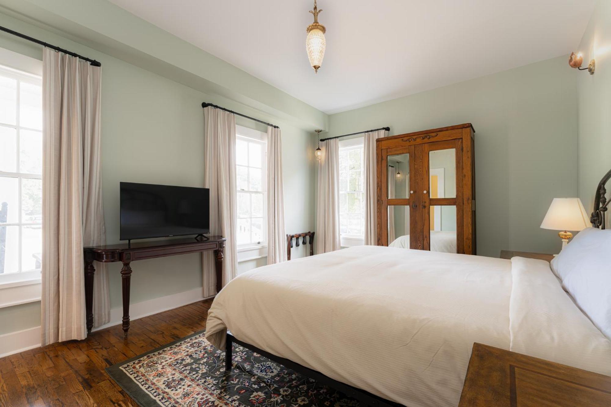 The Nuwray Hotel & Carriage House Burnsville Eksteriør billede