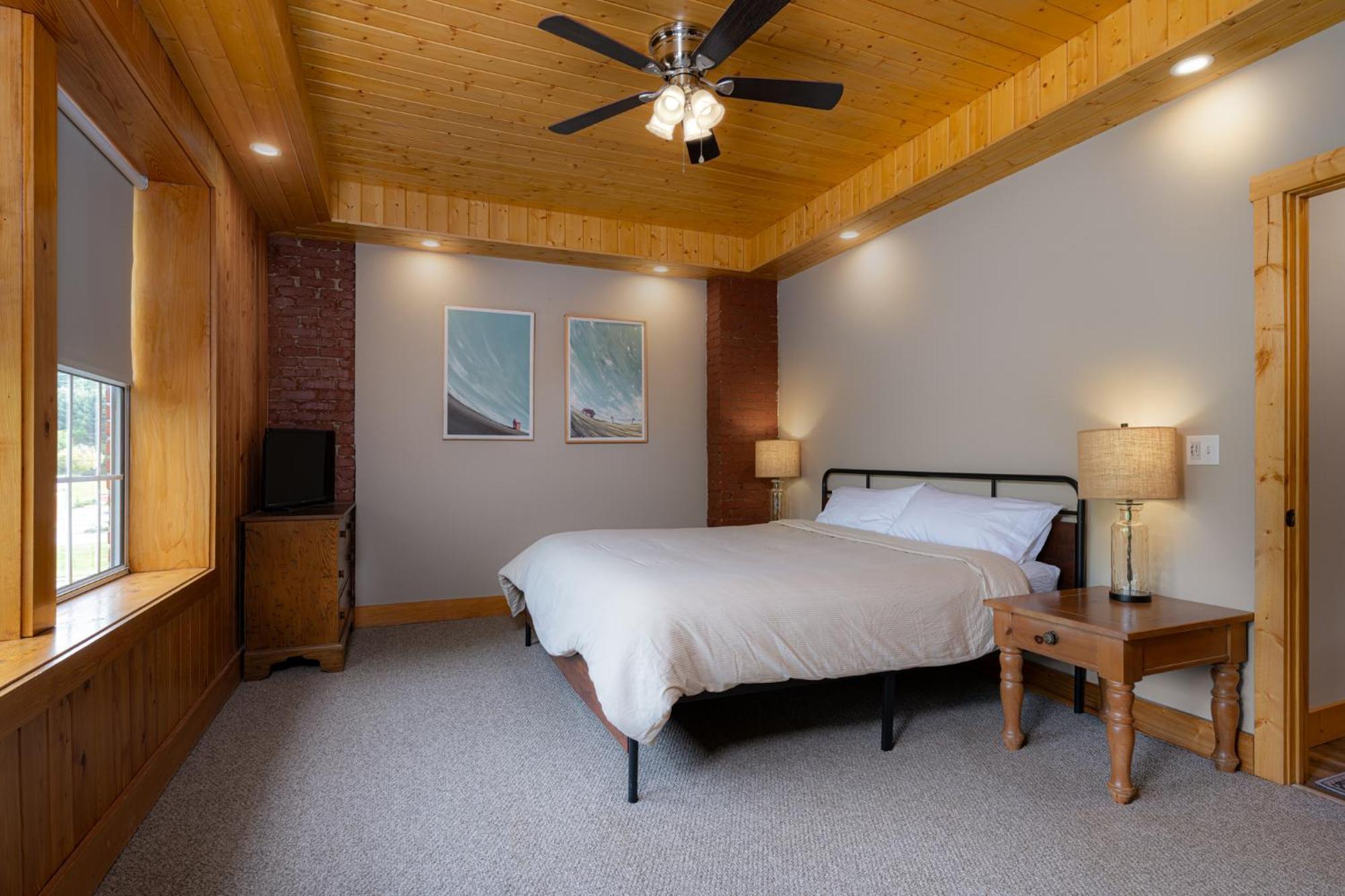 The Nuwray Hotel & Carriage House Burnsville Eksteriør billede