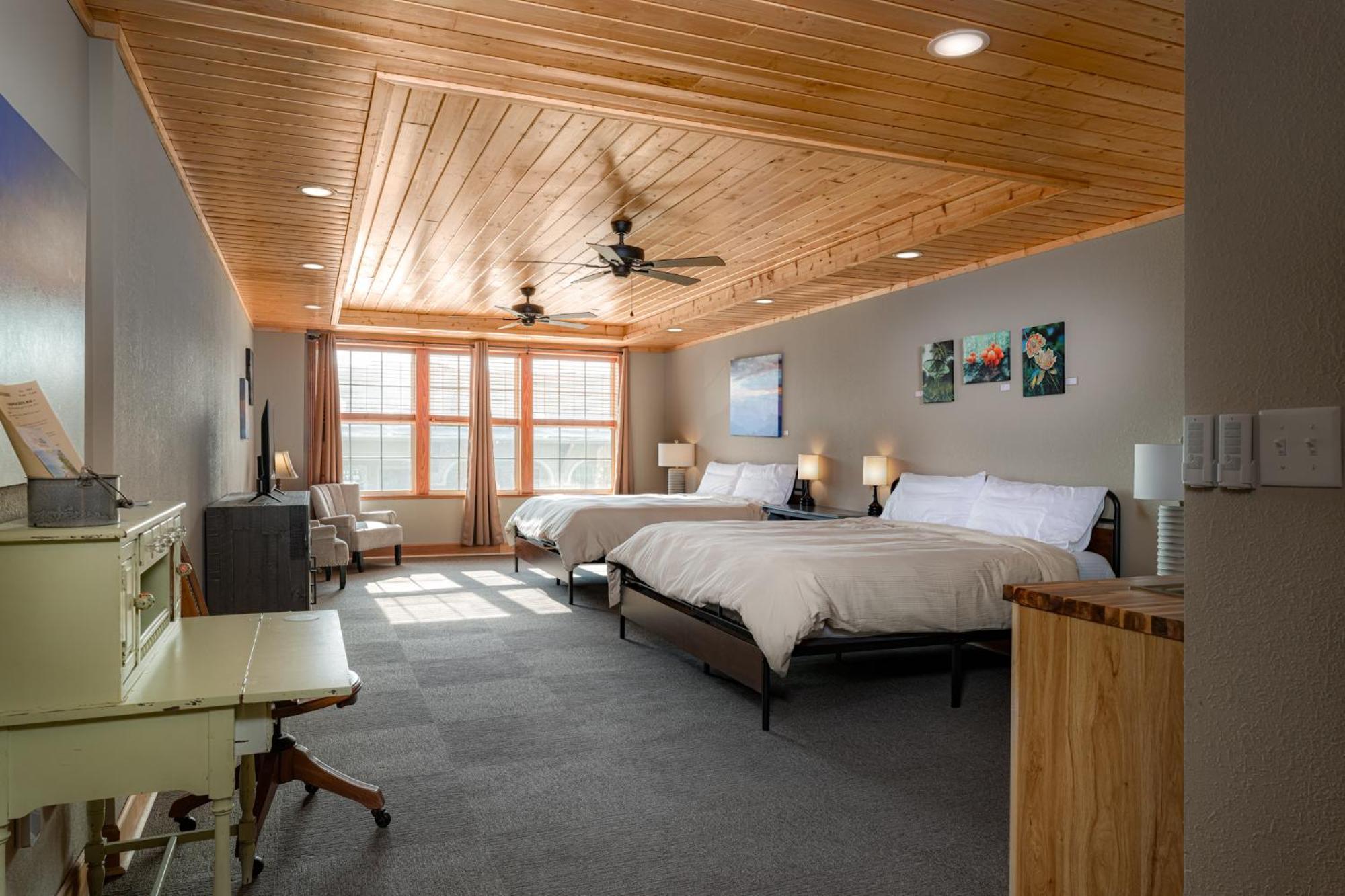 The Nuwray Hotel & Carriage House Burnsville Eksteriør billede
